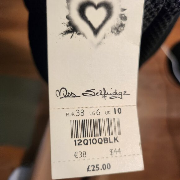 NWT - Miss Selfridge Black textured leggings - Picture 10 of 11